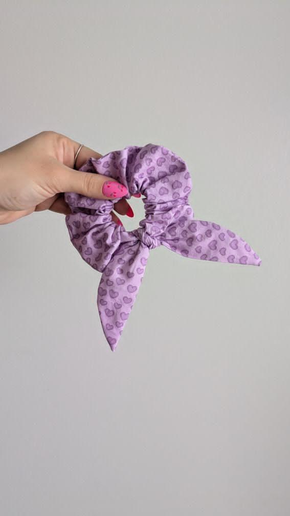 Chouchou coeurs mauve